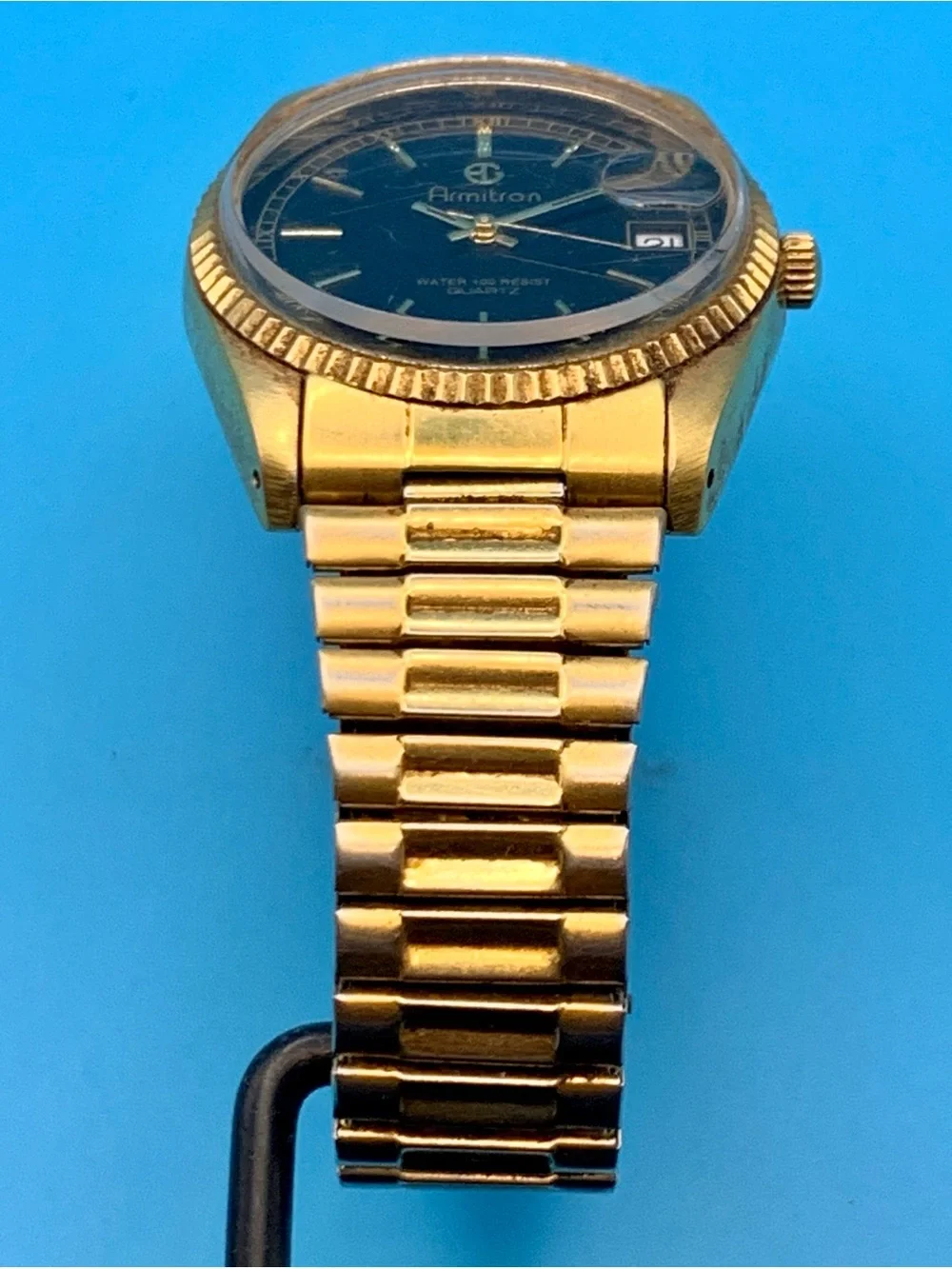 ARMITRON 20/2622 Men’s Vintage Dress Wristwatch Date Fluted Bezel Works New Batt